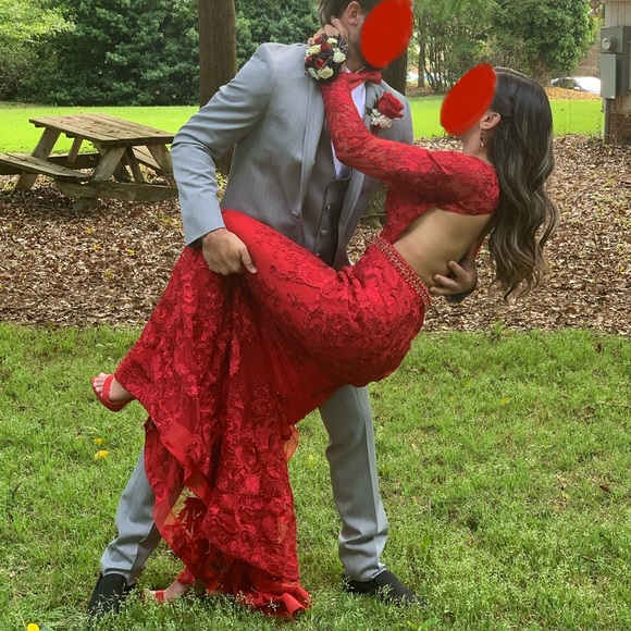 Mac Duggal Beaded Lace Prom/Pageant Dress - Picture 8 of 9